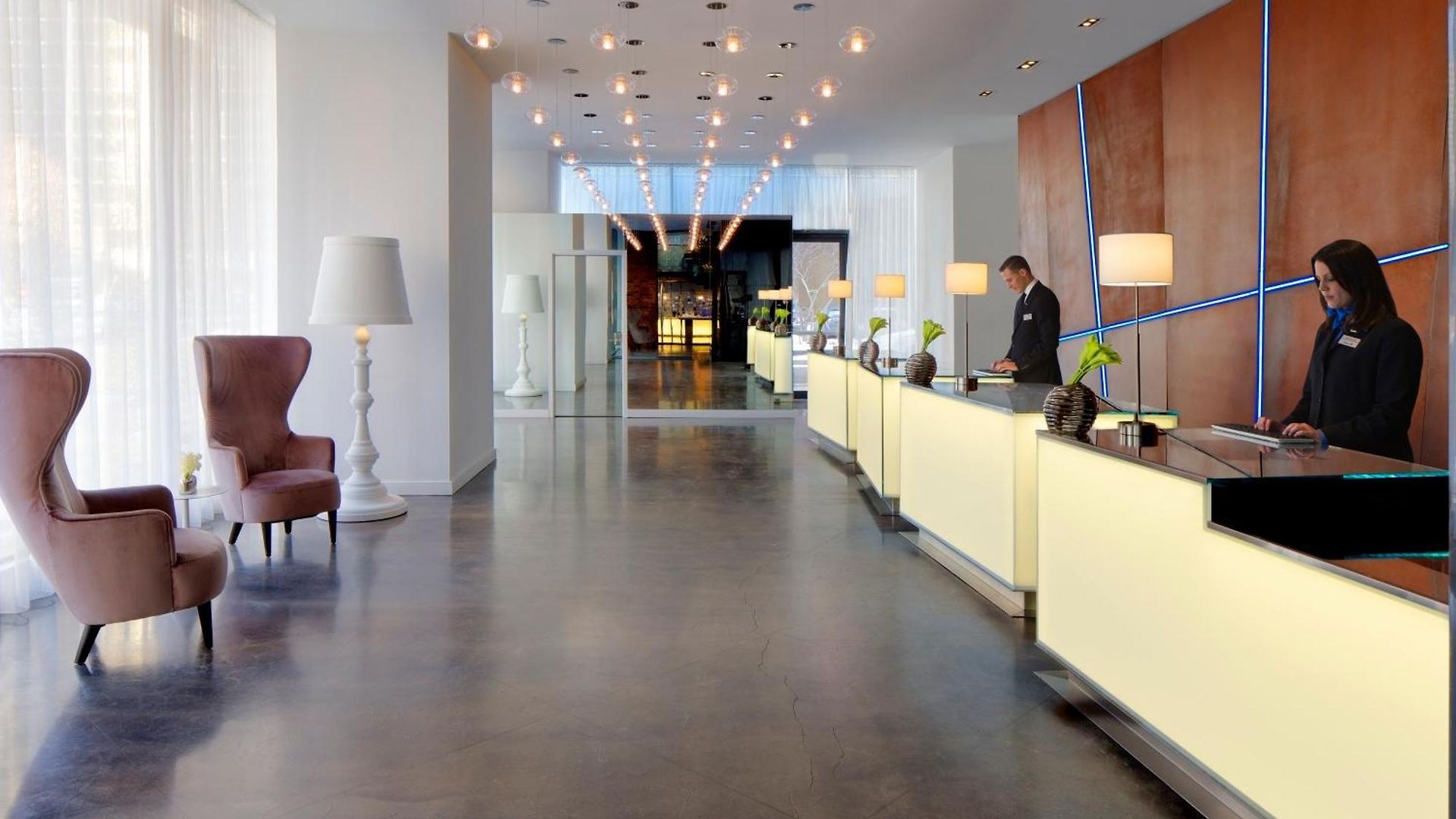 Radisson Blu Aqua Hotel, Chicago