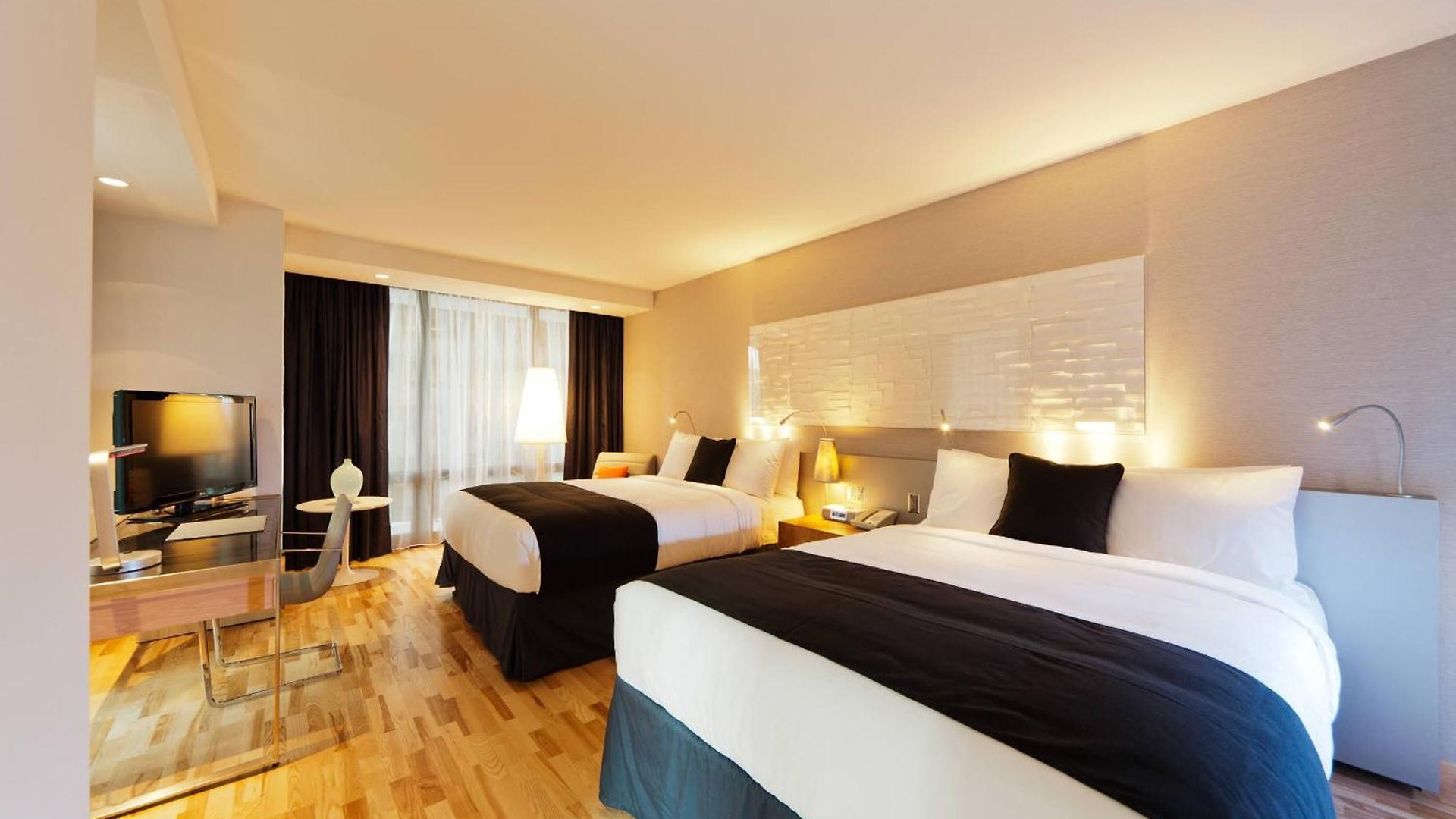 Radisson Blu Aqua Hotel, 4* Chicago