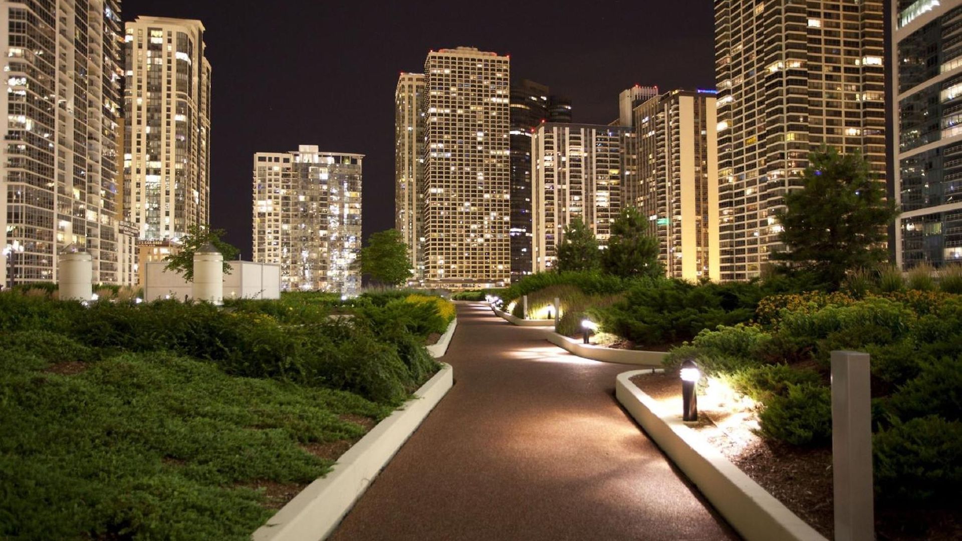 Radisson Blu Aqua Hotel, 4* Chicago
