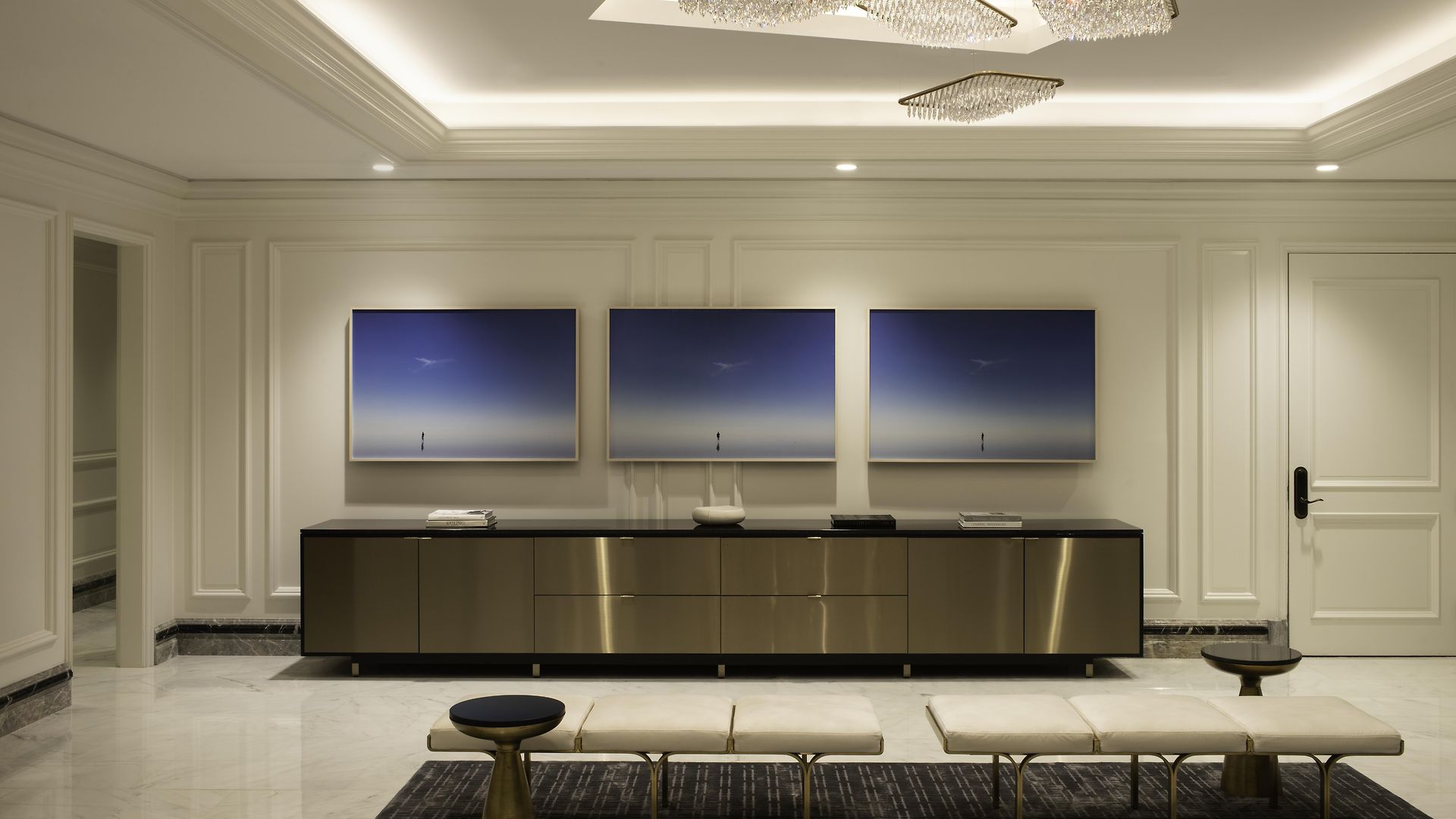 Four Seasons Hotel 5*