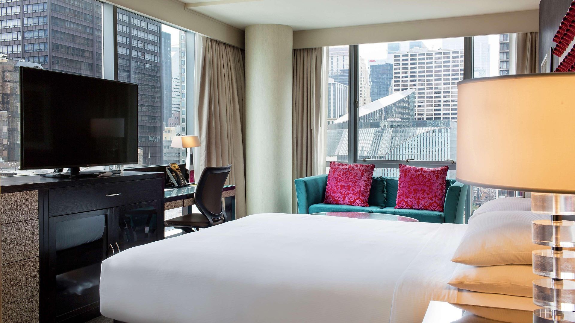 Hotel Thewit Chicago, A Hilton 4*