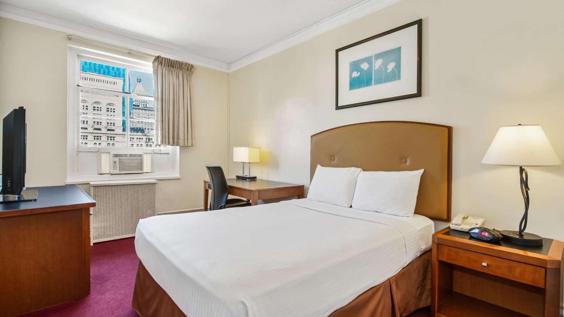 Travelodge By Wyndham Downtown Hotel Chicago