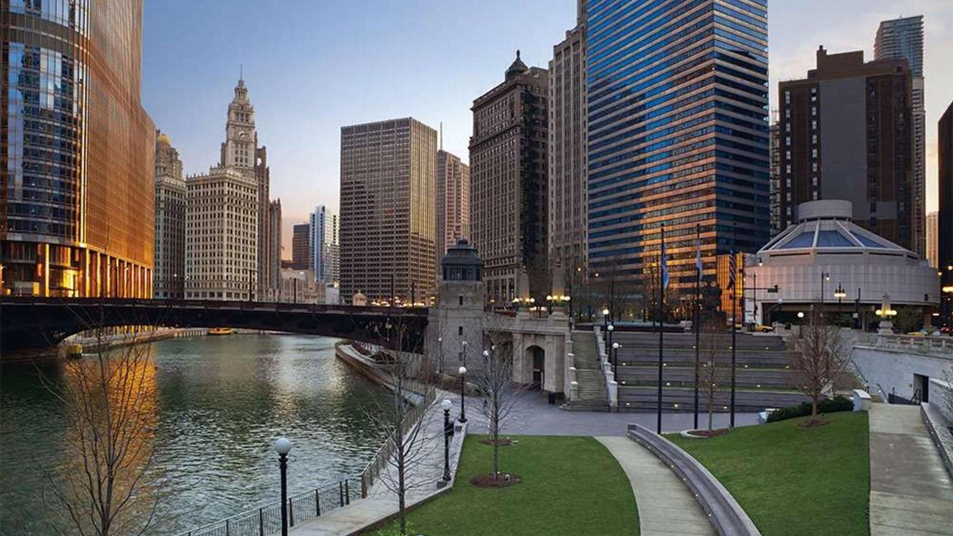 Hotel The Royal Sonesta Downtown Chicago