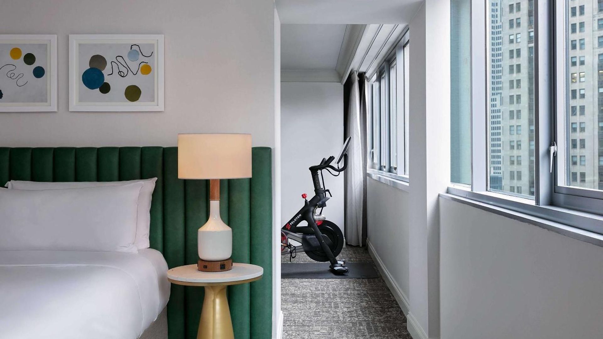 Hotel The Royal Sonesta Downtown