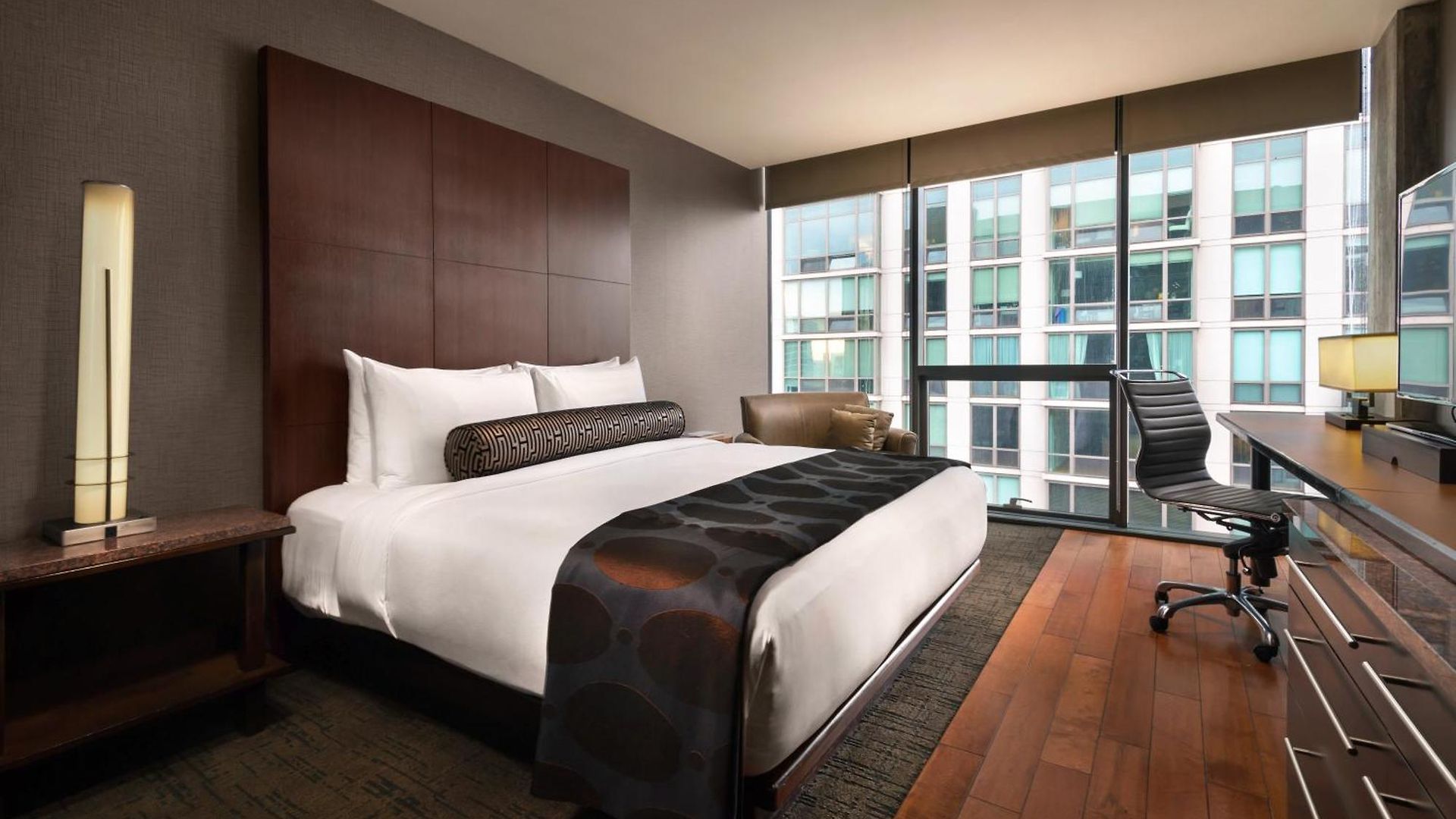 Eurostars Magnificent Mile