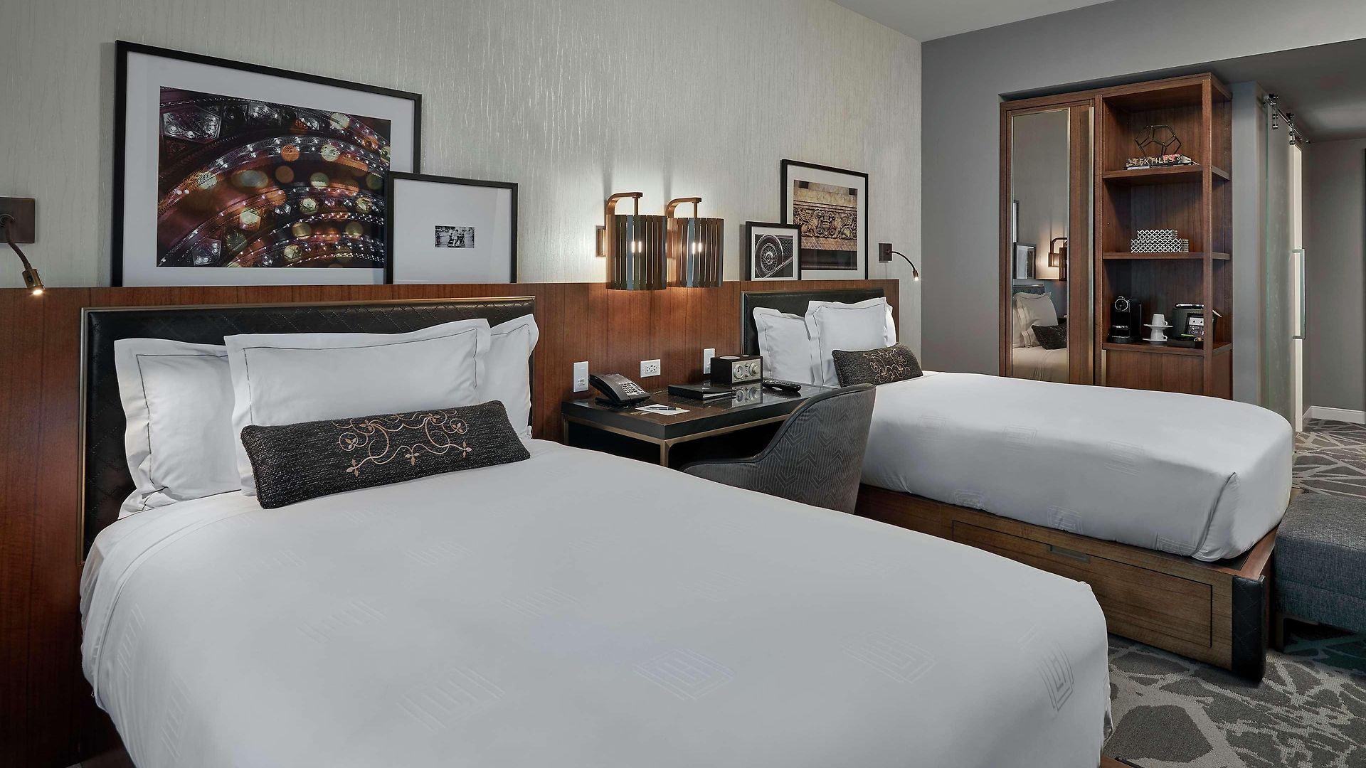 Londonhouse Chicago, Curio Collection By Hilton Hotel Chicago