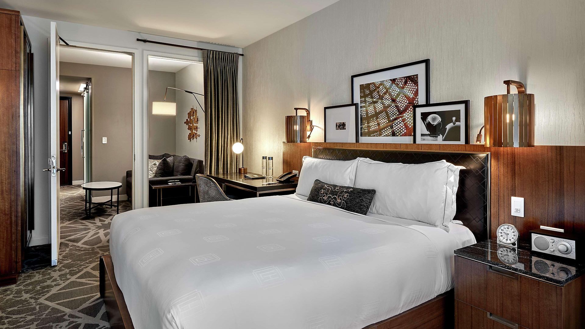 Hotel Londonhouse Chicago, Curio Collection By Hilton