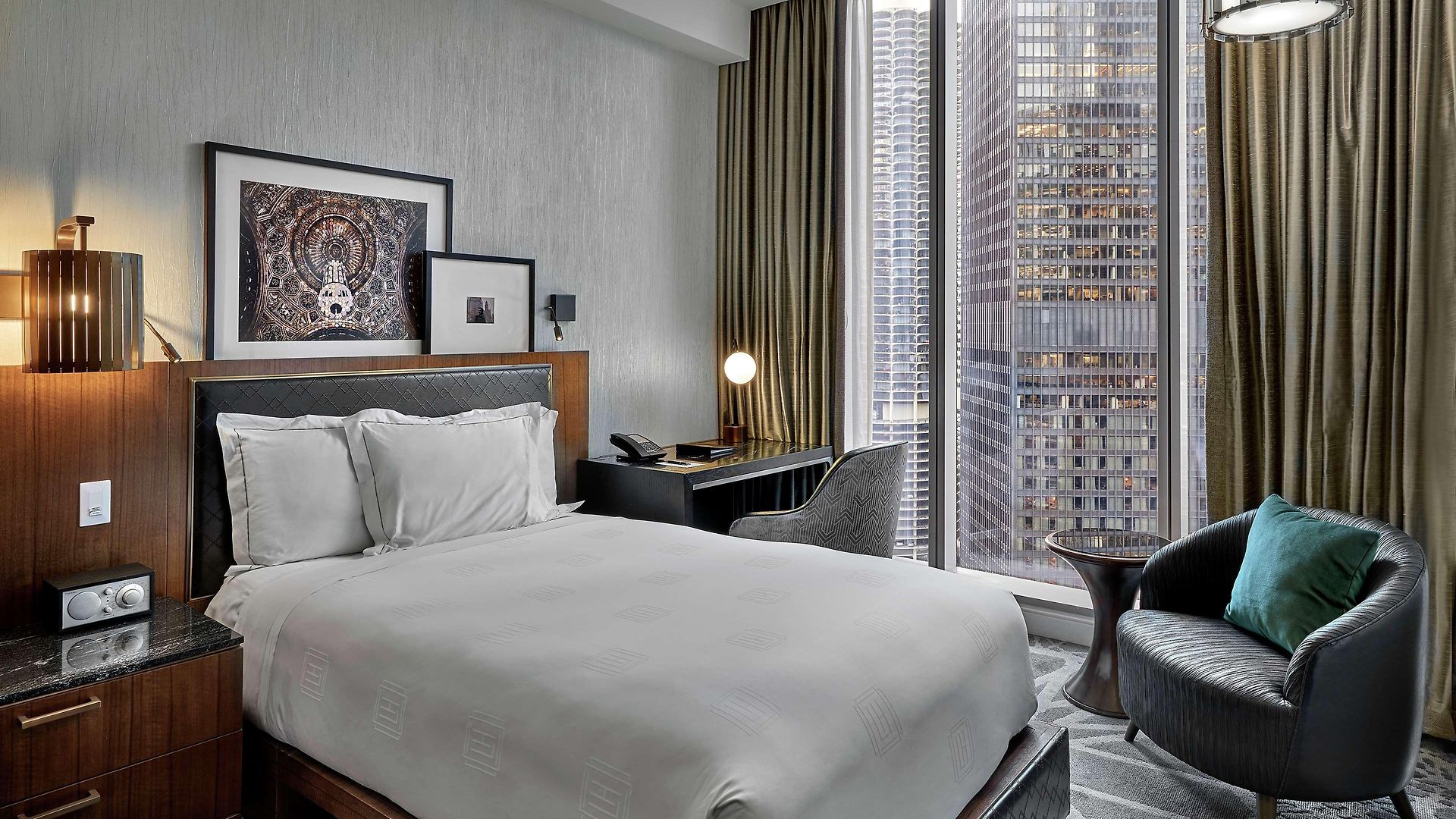 Londonhouse Chicago, Curio Collection By Hilton Hotel