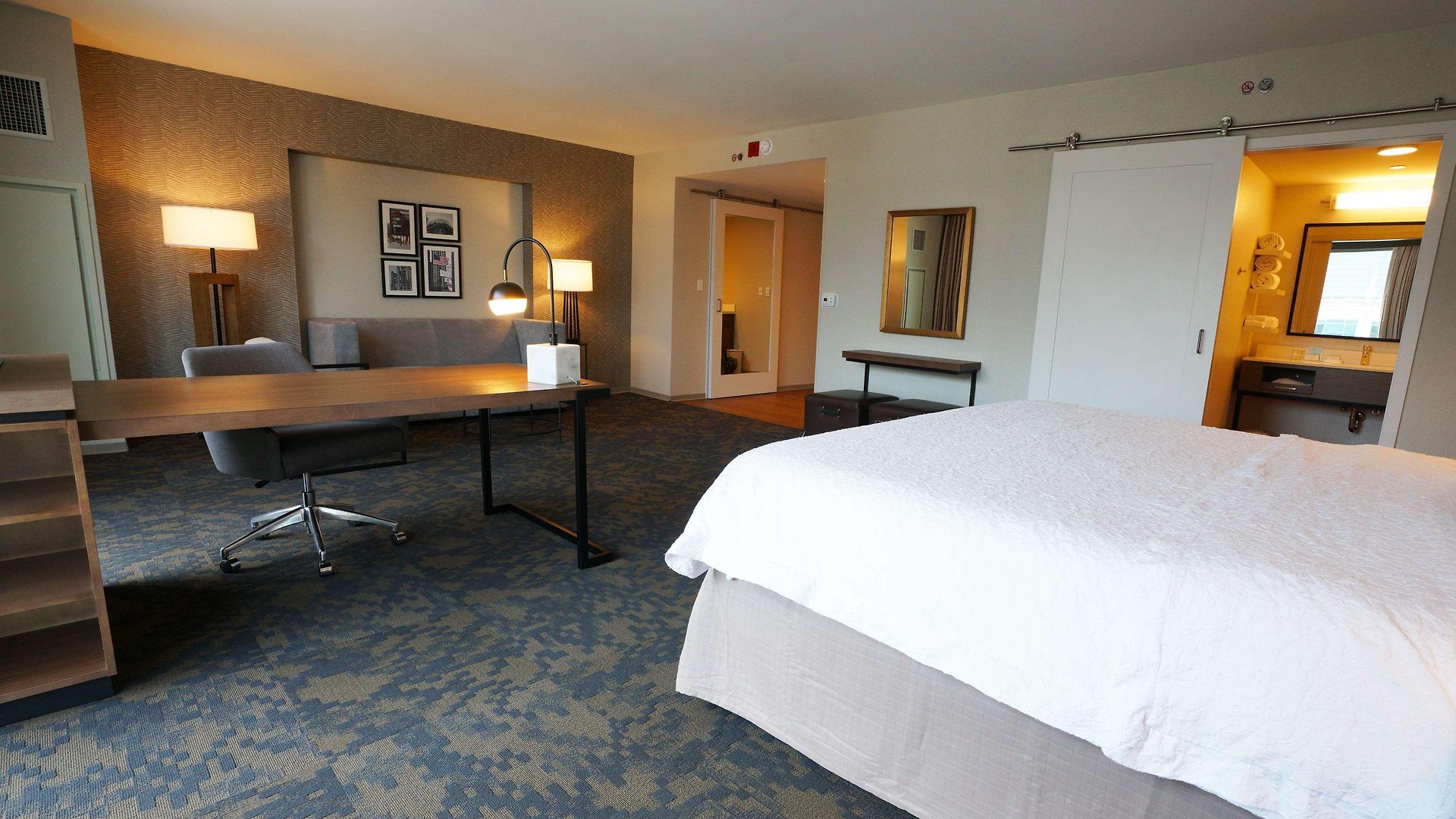 Hampton Inn Chicago West Loop Fulton Market Area 3*