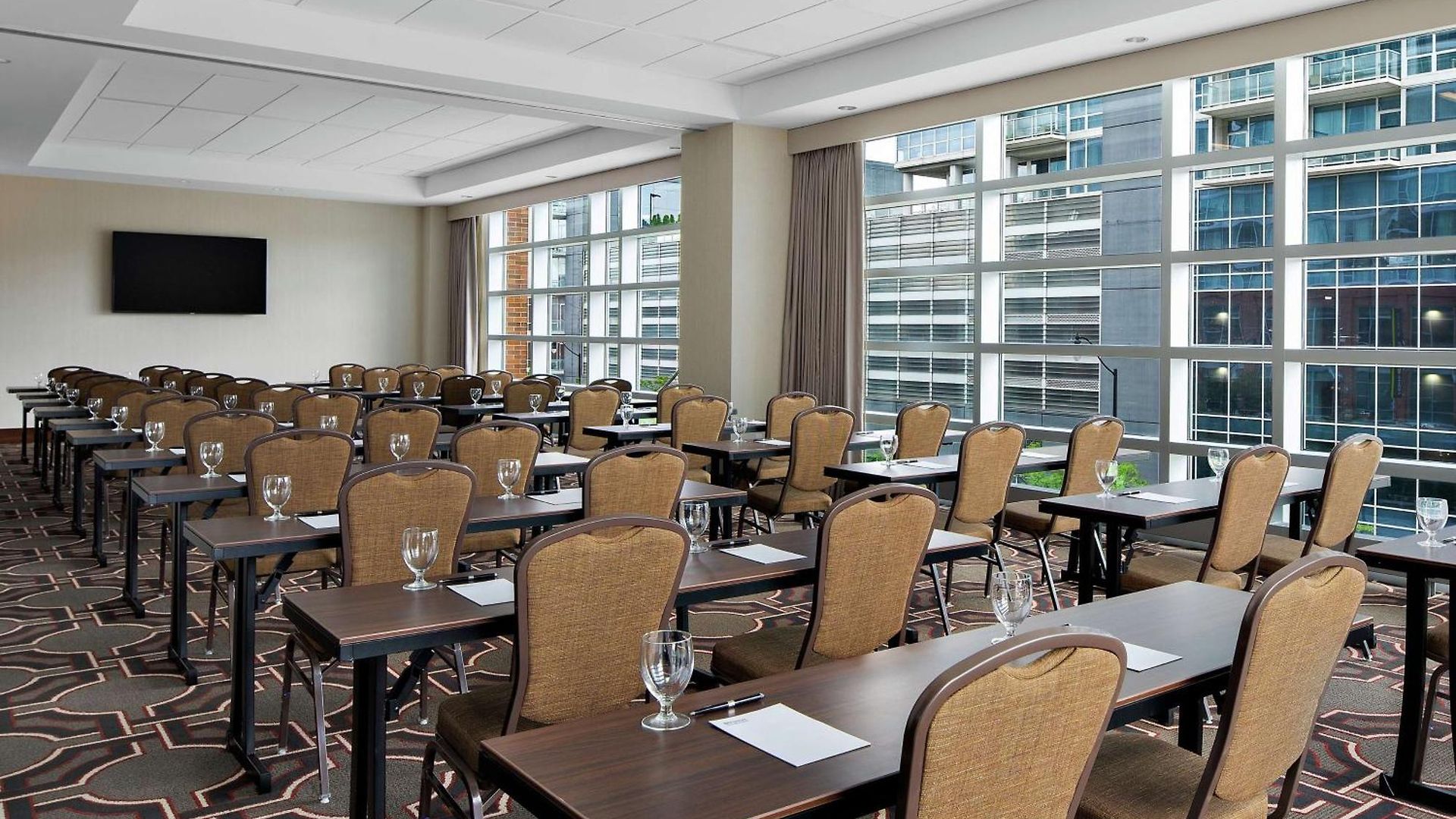 Home2 By Hilton Mccormick Place Chicago