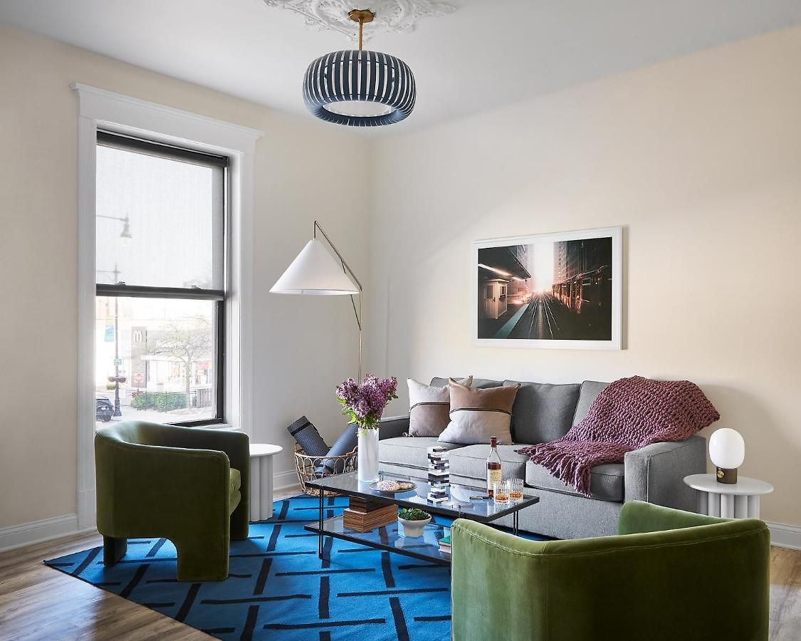 The Neighborhood - Lincoln Park Hotel Chicago