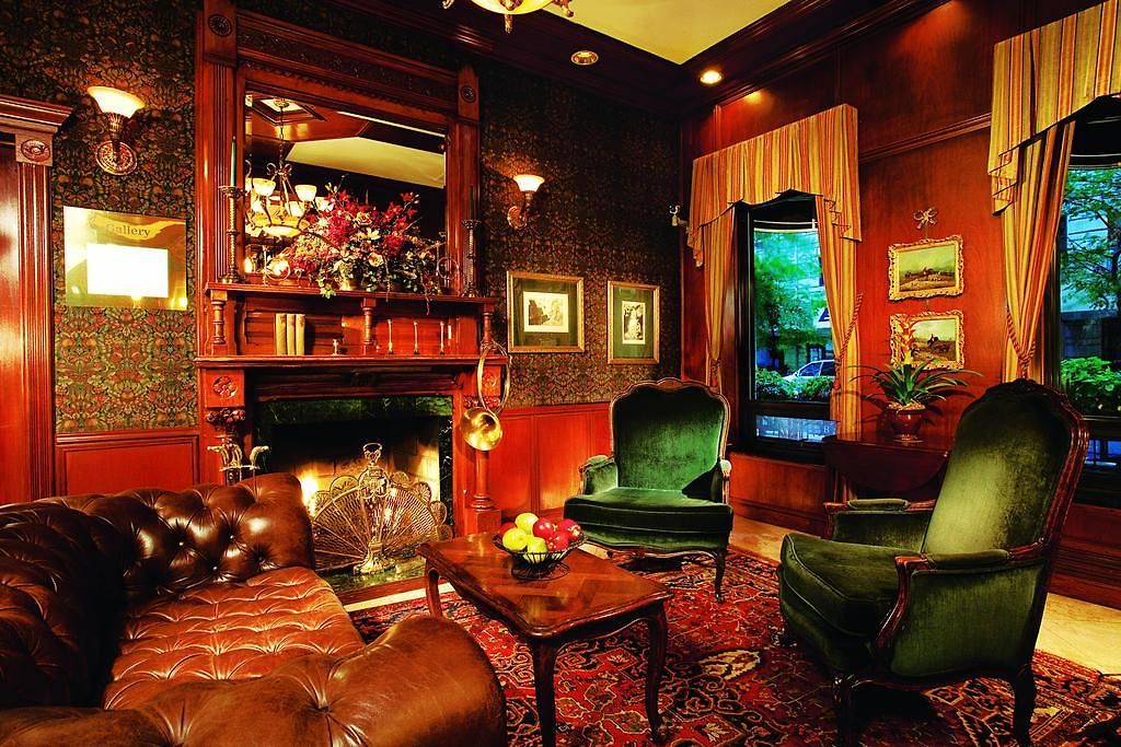 The Talbott, Autograph Collection Hotel 4*