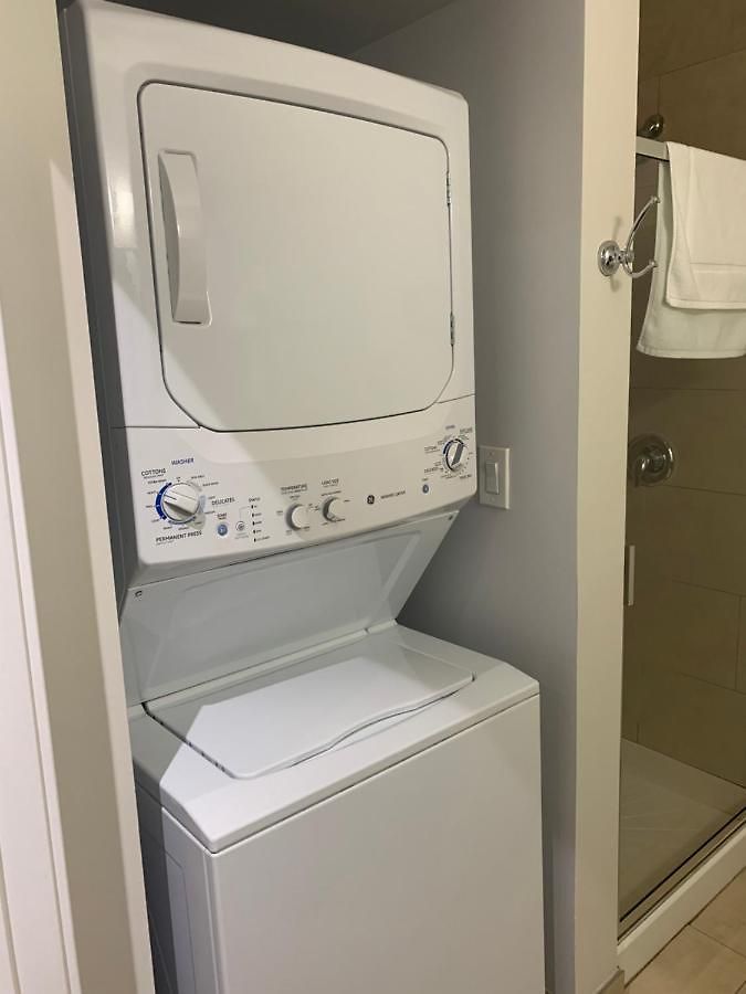 Luxery - Themed Units! Close To Downtown, Mccormick Place & Wintrust Arena Apartment Chicago