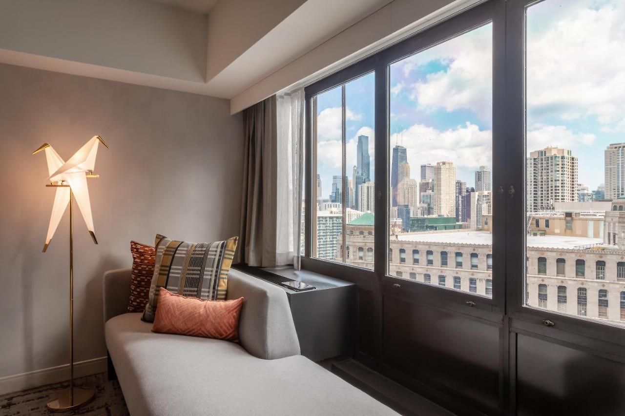 Hotel Voco Downtown - Riverwalk By Ihg 3*