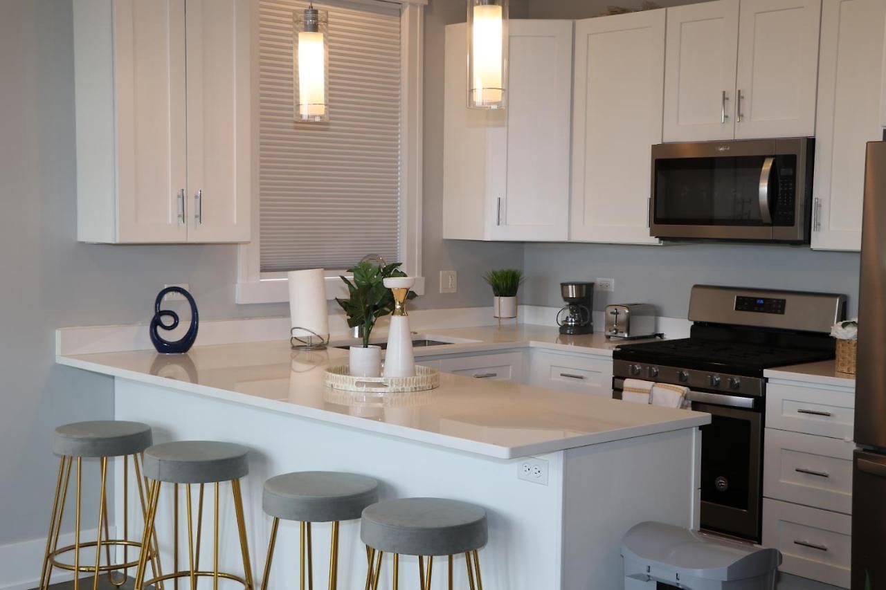Exquisite Haven 2bed 2bath Near Downtown And United Center *