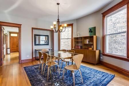 Garage Parking - Vintage Charm - And A Fabulous Location! Easily Enjoy The Of Chicago! Chicago