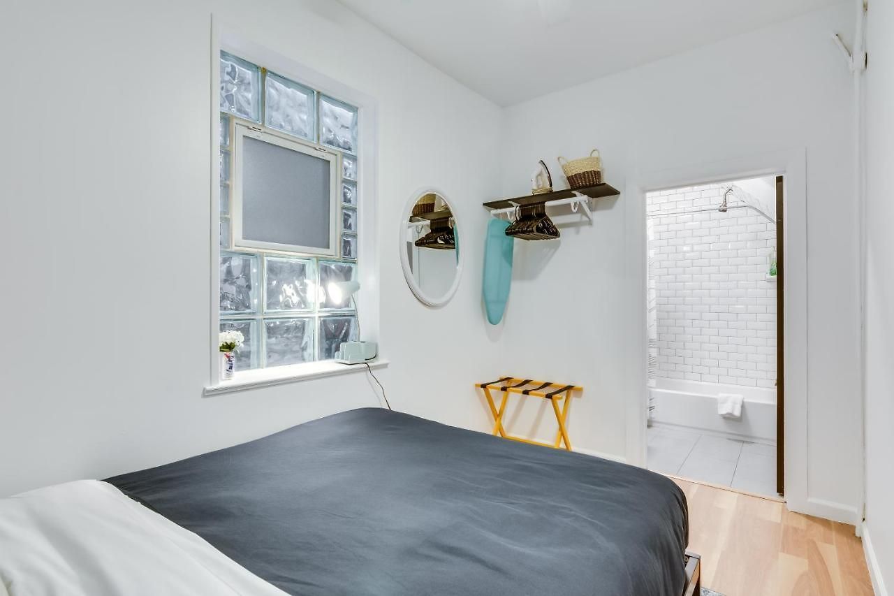 Apartment Cozy 2br West Town Apt, Ideal For Mid-term
