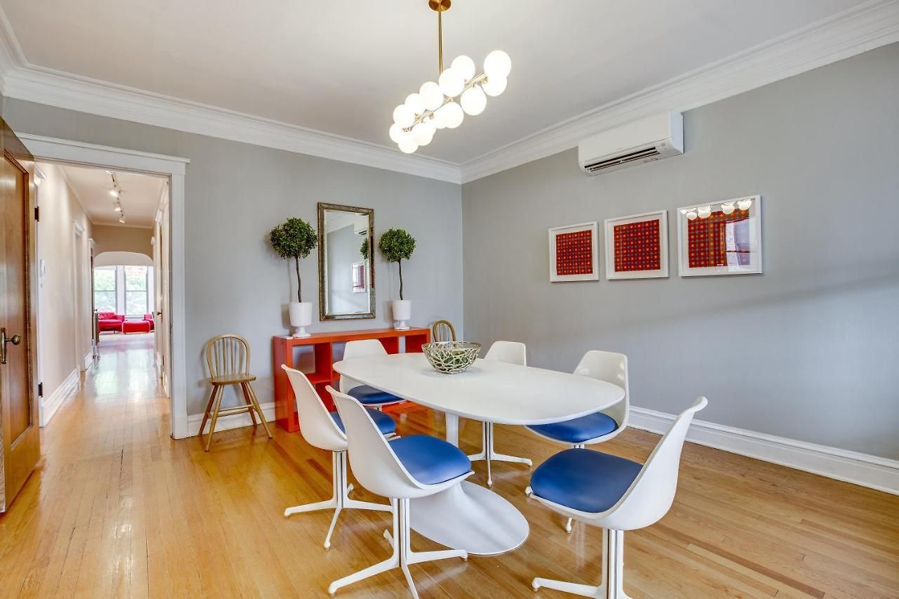 Comfortable Vintage North Side Retreat For 8 * Chicago