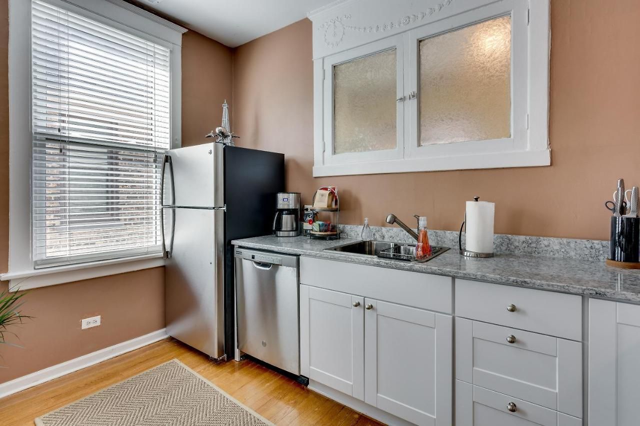Apartment Warm & Comforting 4Br 2Ba In Andersonville