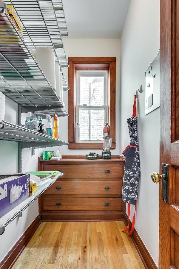 Garage Parking! Walk To Logan Square Station Great Local Restaurants And Bars Apartment Chicago