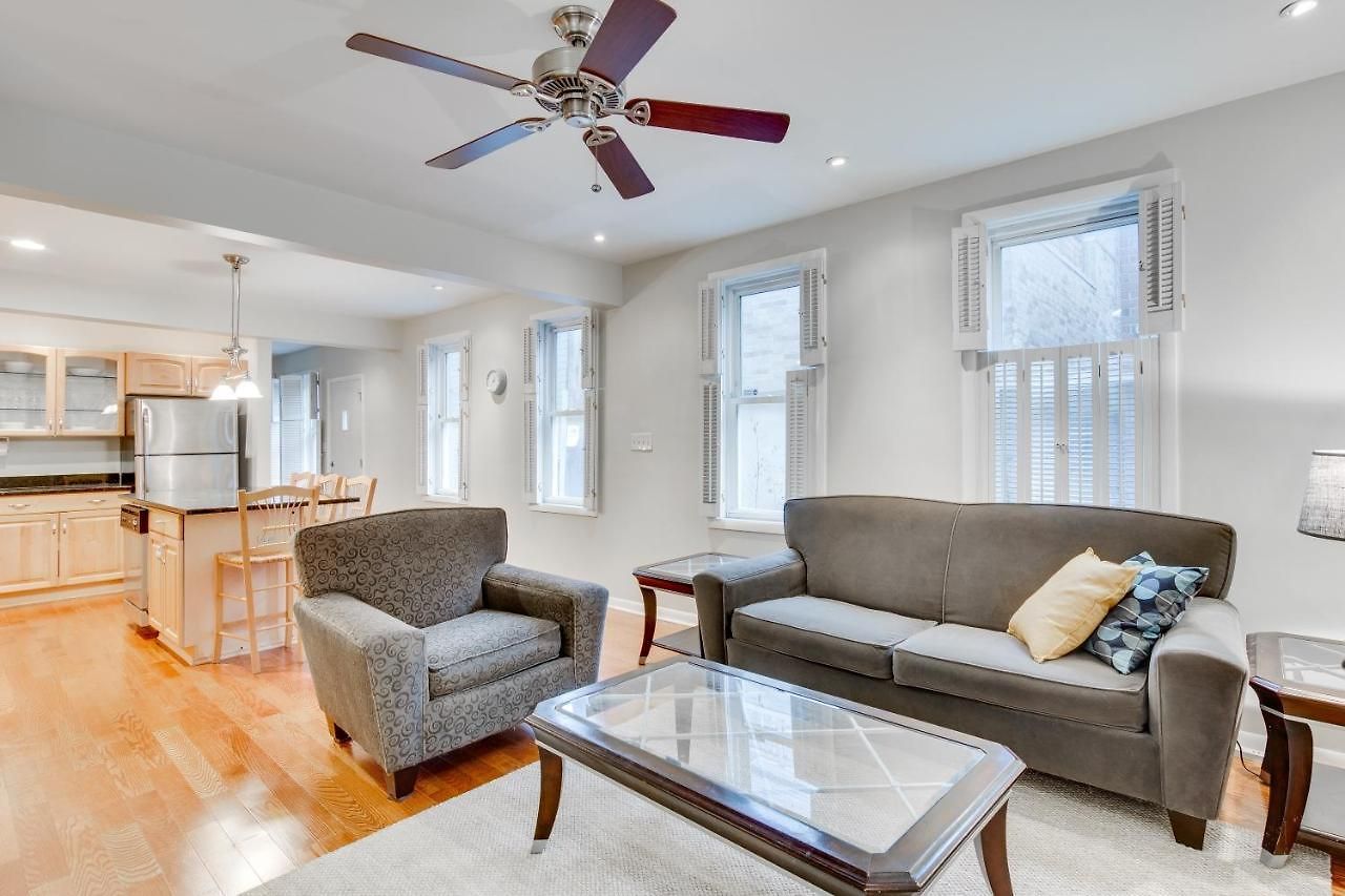 Pet Friendly! Historic River West Neighborhood - Easy Access To O'hare Apts Apartment Chicago