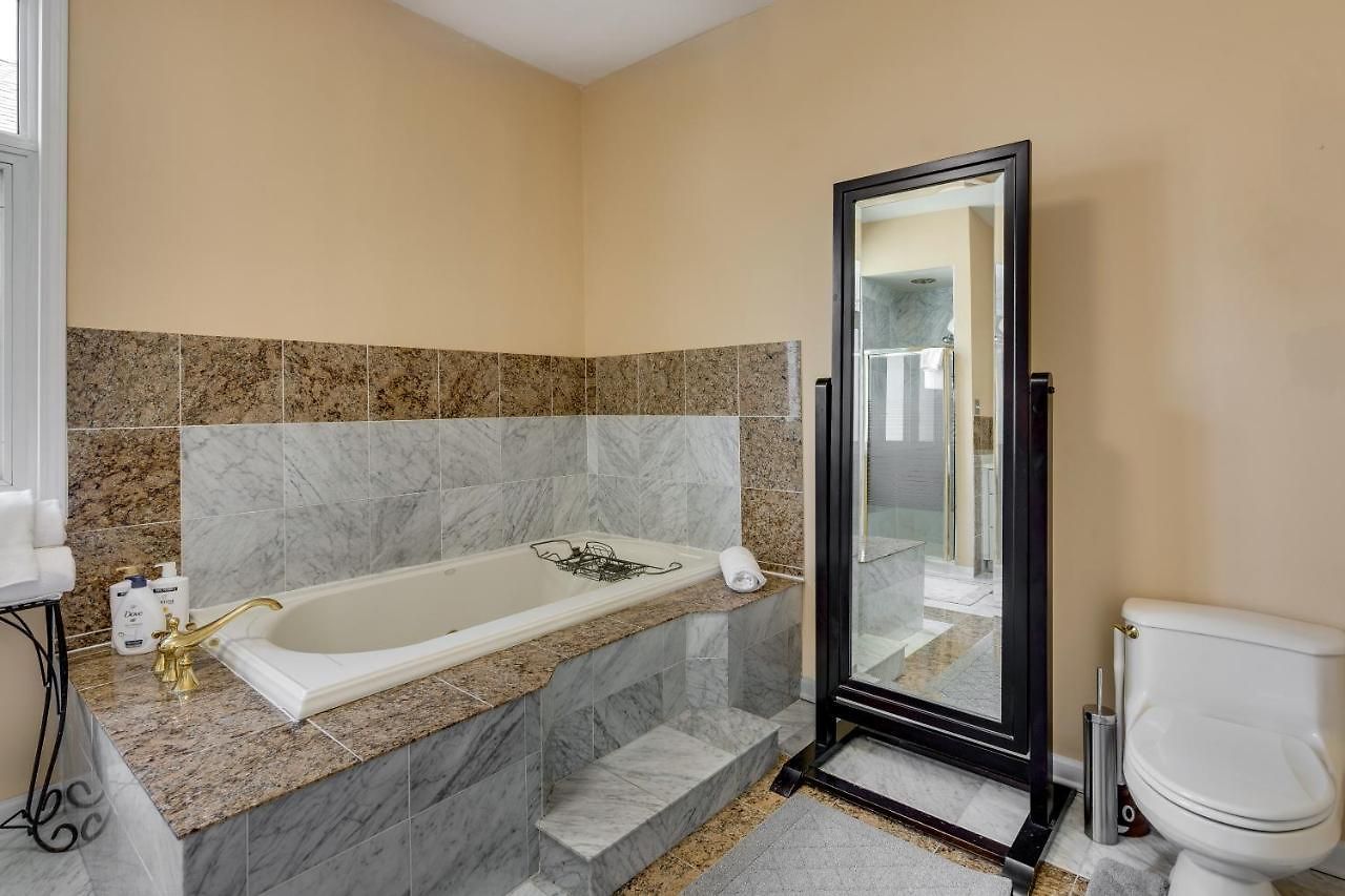 Apartment Warm & Comforting 4Br 2Ba In Andersonville