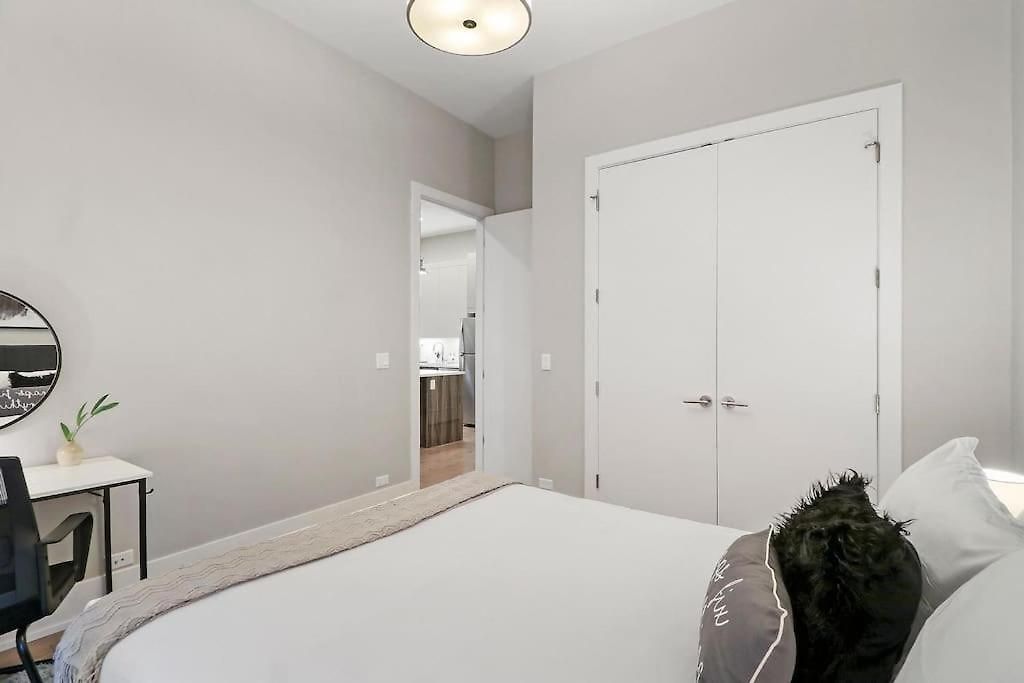 1br Well-decorated W Laundry - Crosby 209