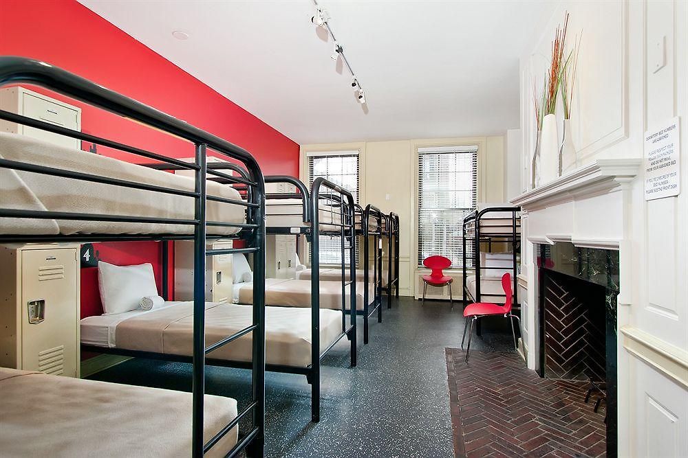 Getaway Hostel *