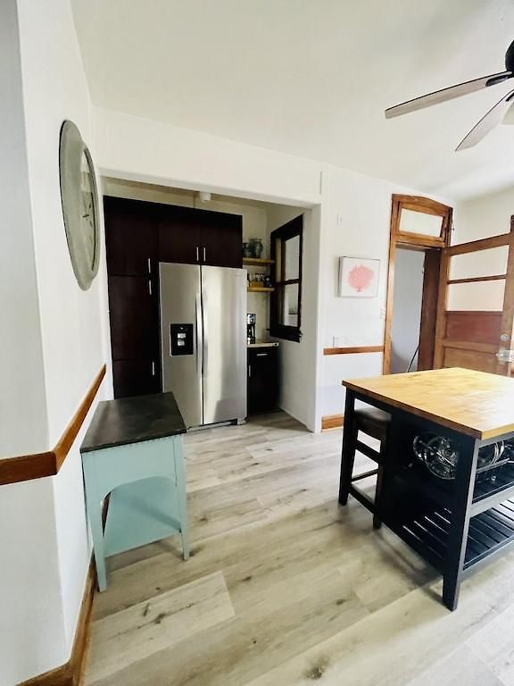 The Karlov. Gorgeous ,spacious 2bd/ 1ba W/ Parking Chicago