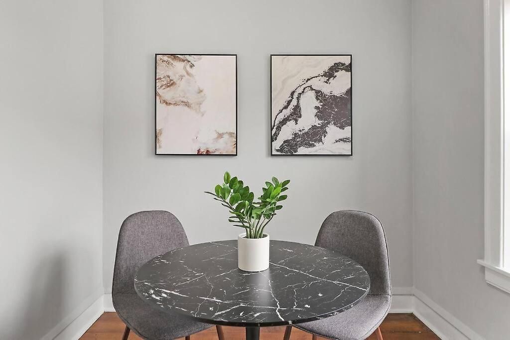 Apartment Charming 1br Unit Close To Vibrant Shops & Dining - Montrose 1b *