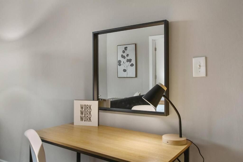 Perfect 3br In With Wifi & Laundry - Touhy 3n