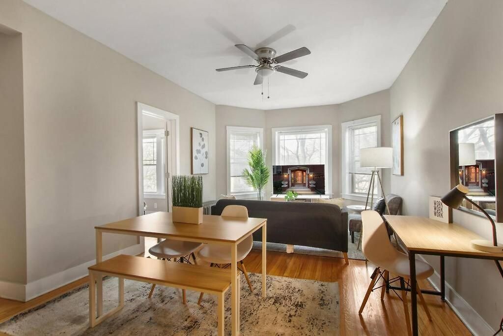 Perfect 3br In With Wifi & Laundry - Touhy 3n Apartment *