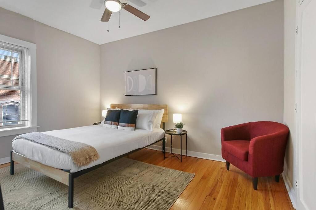 Perfect 3br In With Wifi & Laundry - Touhy 3n Chicago