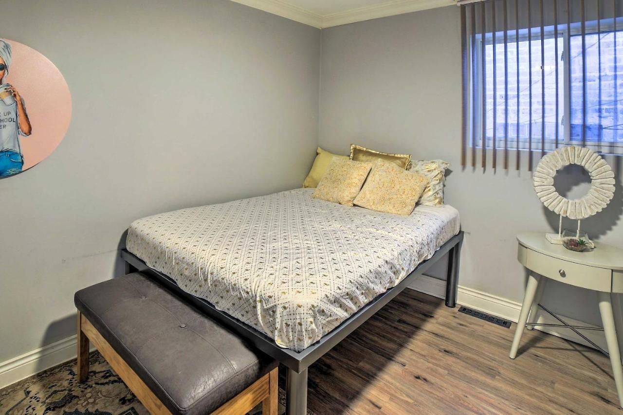 Gem Near Subway ~ 5 Mi To Downtown Apartment