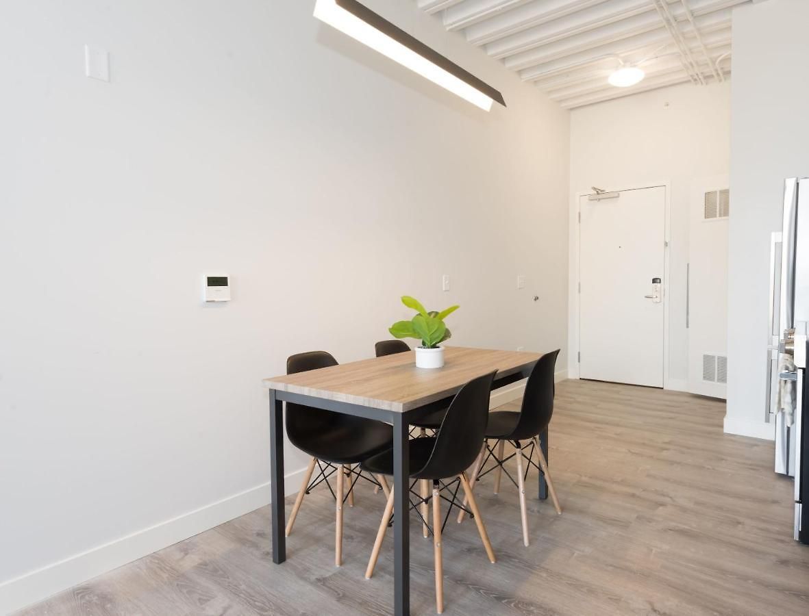 Chic 2br W Gym & Meeting By Gia *
