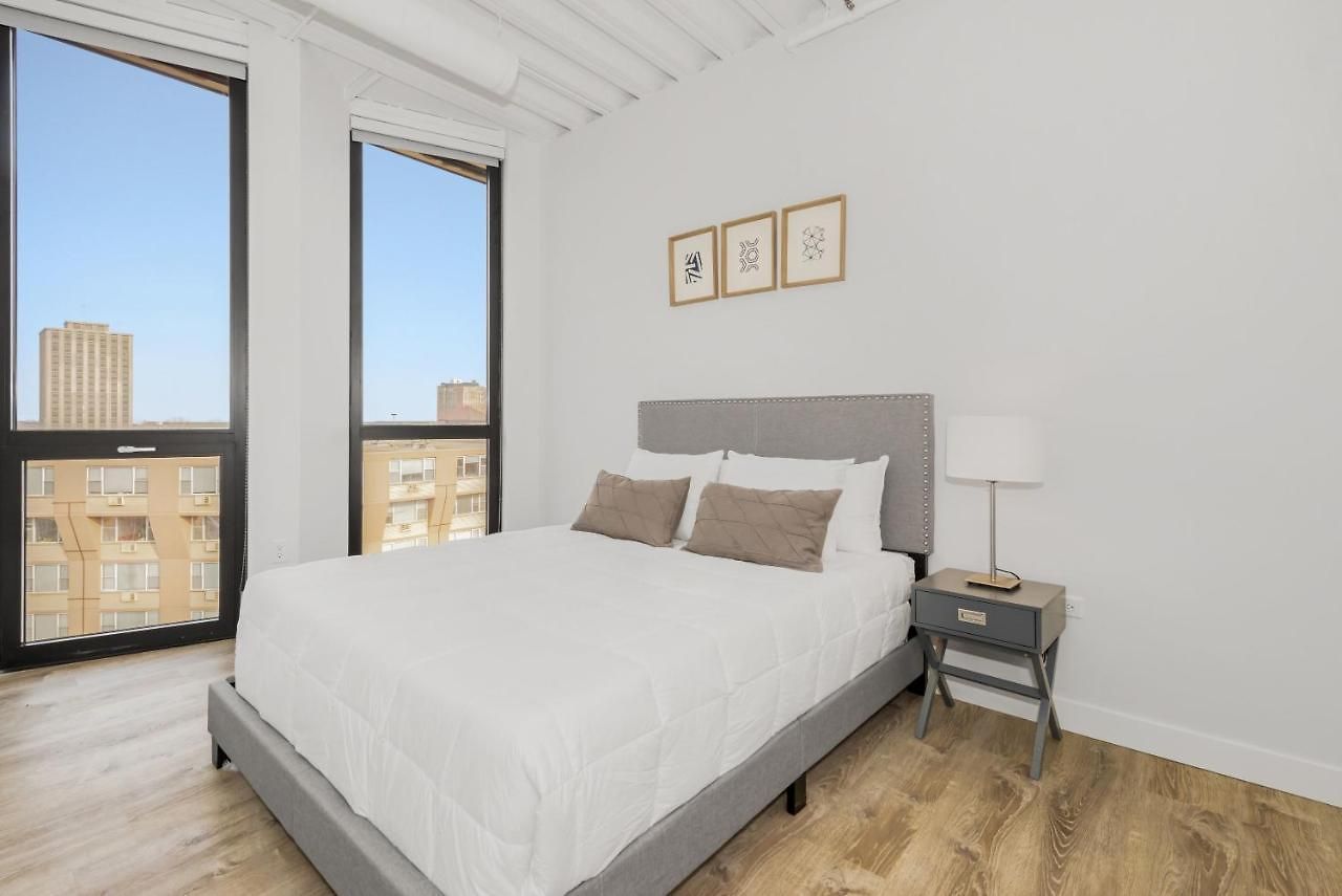 Chic 2br W Gym & Meeting By Gia