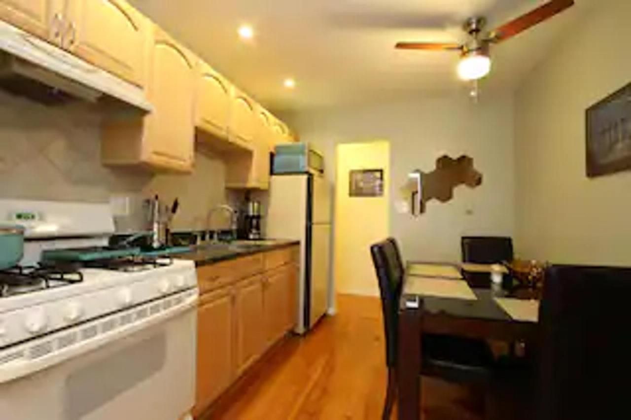 Sleeps 4 With Free Parking