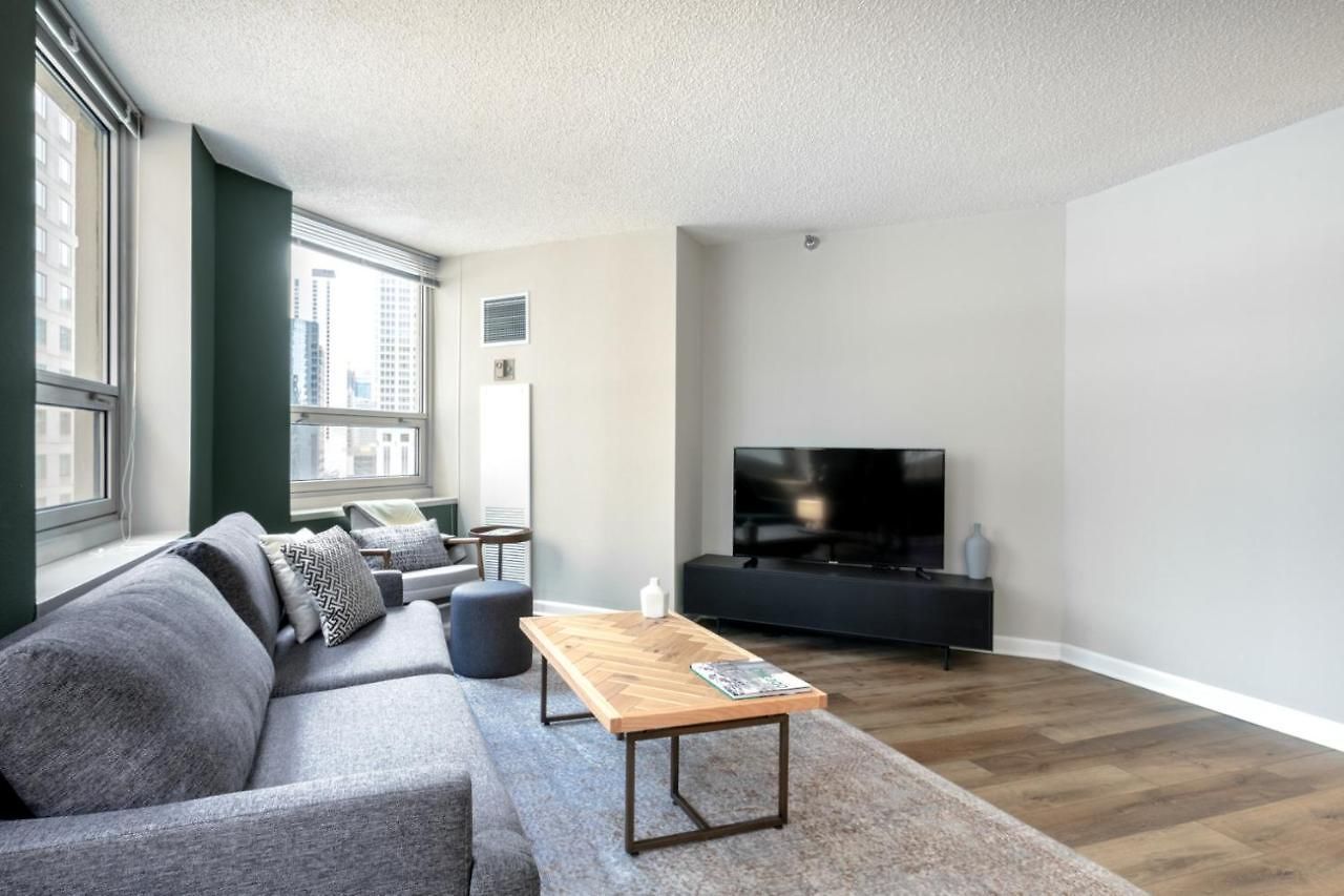 River N 1br W Gym Wd Nr Magnificent Mile Chi-165 Apartment *