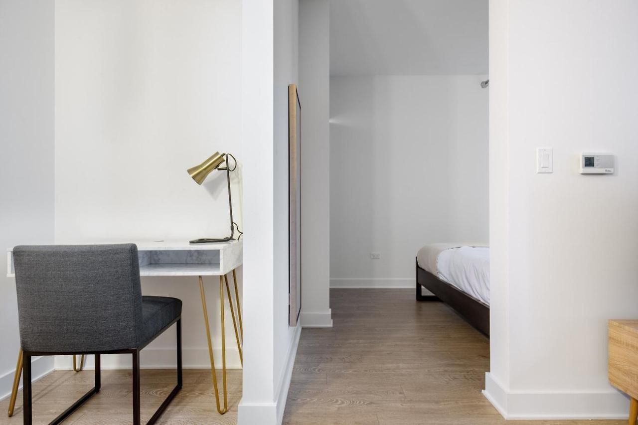 Loop 1br W Gym Pool Wd Nr Millennium Park Chi-237 *