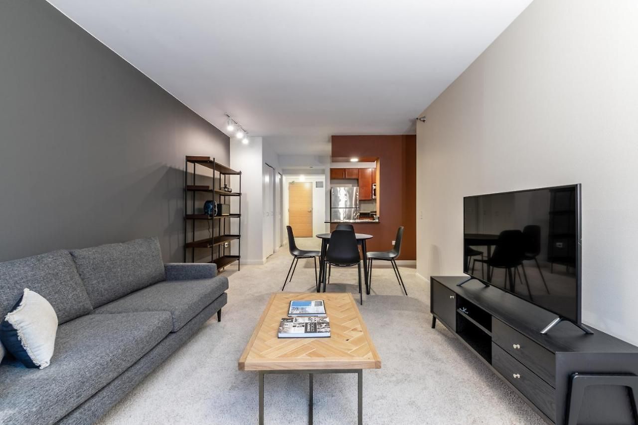 Loop 1br W Gym Pool Wd Nr Financial District Chi-229 Apartment *