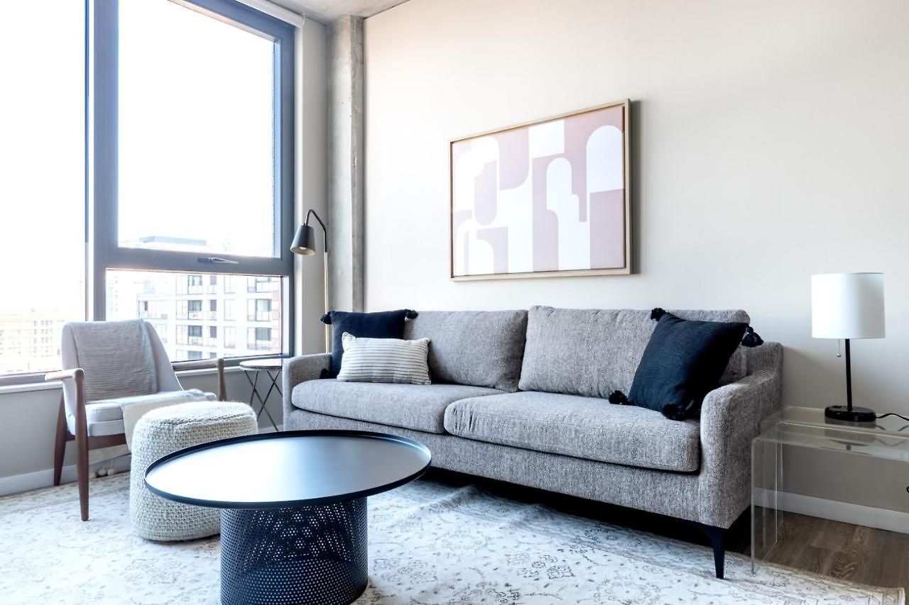 Apartment W Loop 1br W Pool Gym Nr Fulton Mkt Chi-293 *
