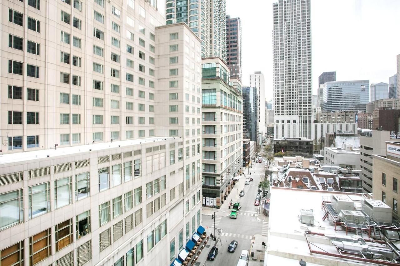 River N 1br W Gym Wd Nr Magnificent Mile Chi-165 *