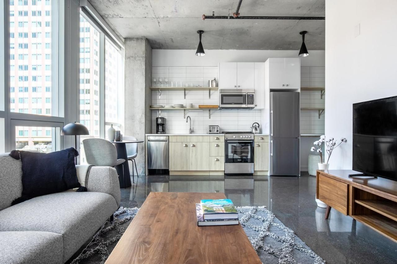 Apartment River N 1br W Gym Pool Nr L Stop Chi-362