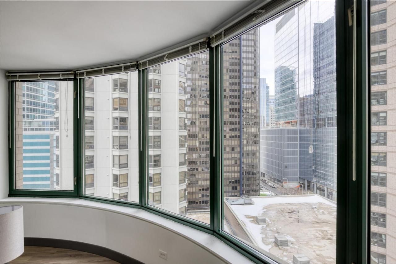 Apartment Streeterville 1br W Deck Pool Nr Chi-586 Chicago