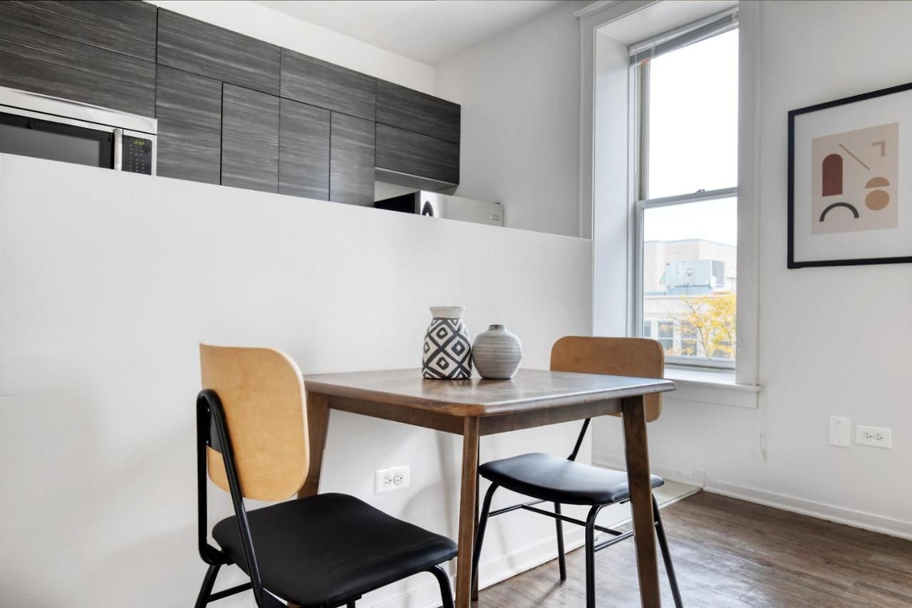 South Loop 2br Nr L Grant Park Chi-808 *