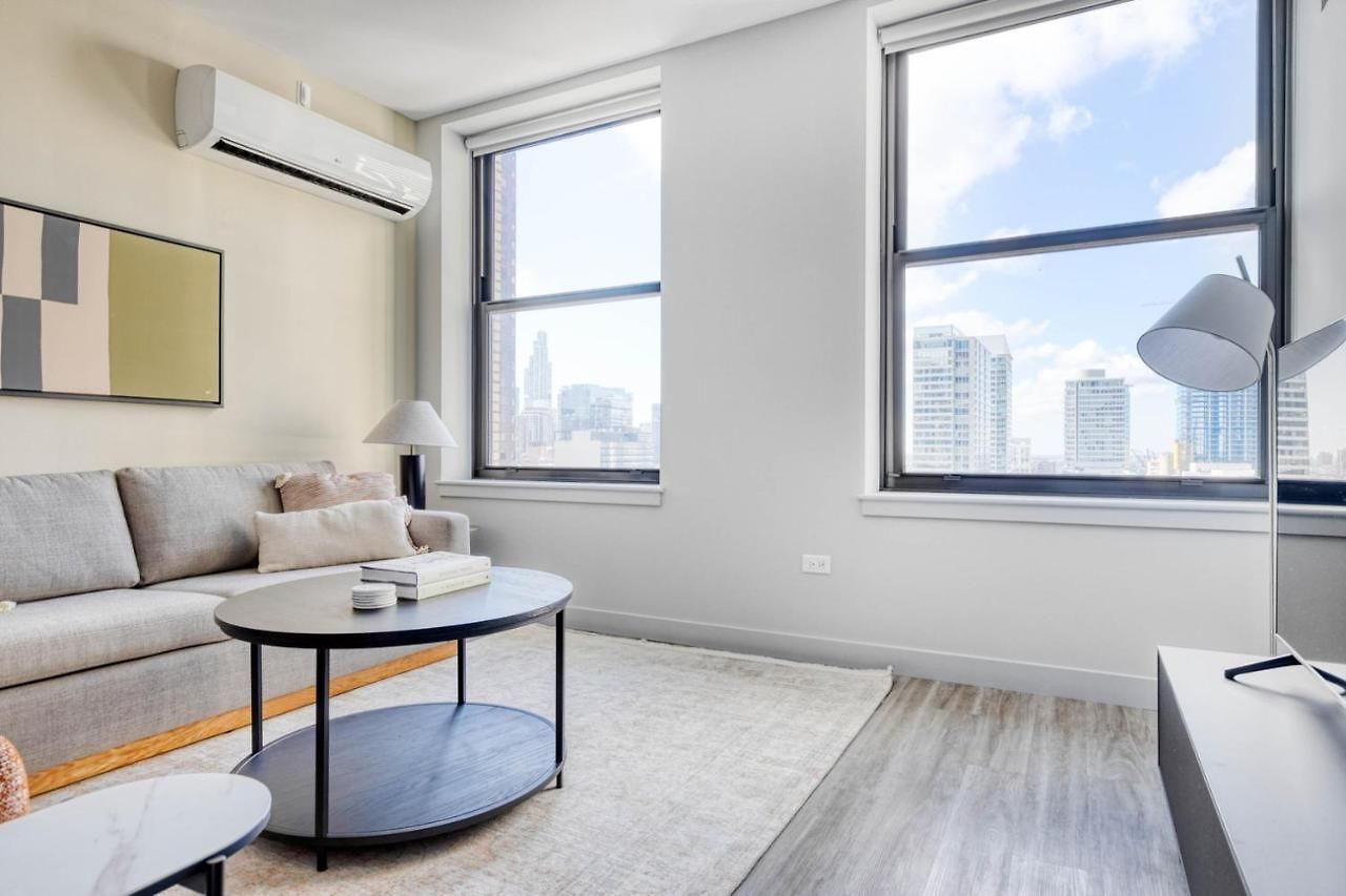 Loop 1br W Lounge Gym Roof Nr L Chi-693 Chicago