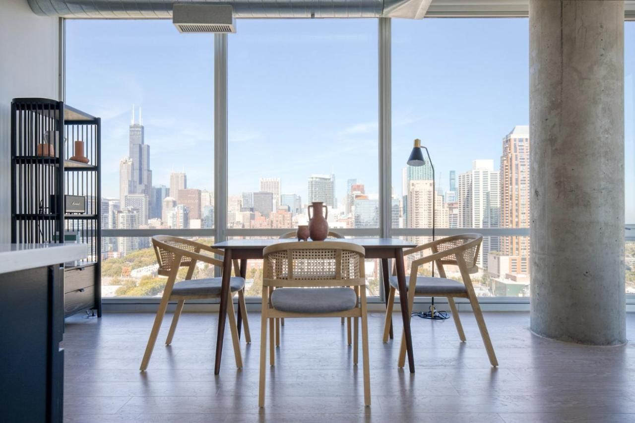 Apartment South Loop 2br W Gym Roof Nr Grant Park Chi-771 *