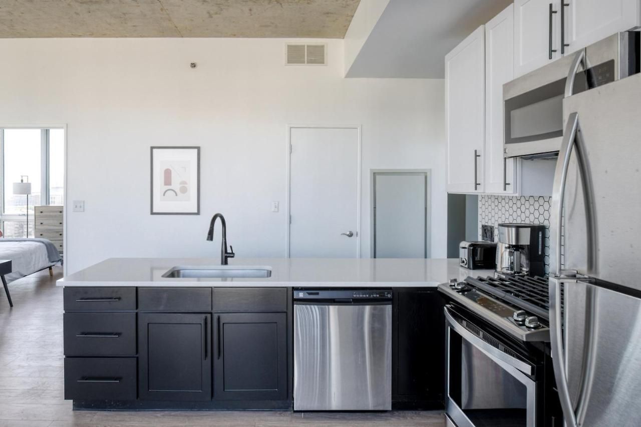 Apartment South Loop 2br W Gym Roof Nr Grant Park Chi-771