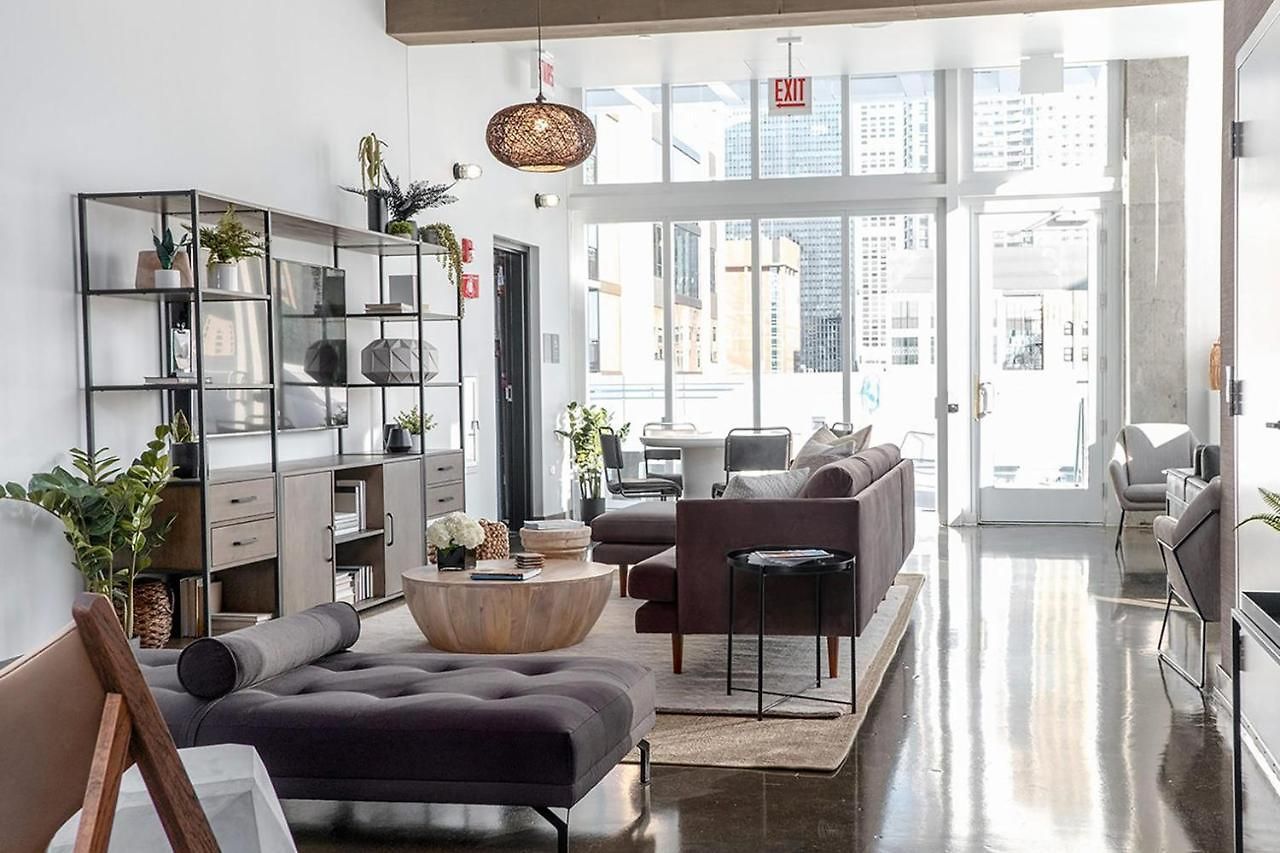 River N 1br W Gym Pool Nr L Stop Chi-362 Chicago