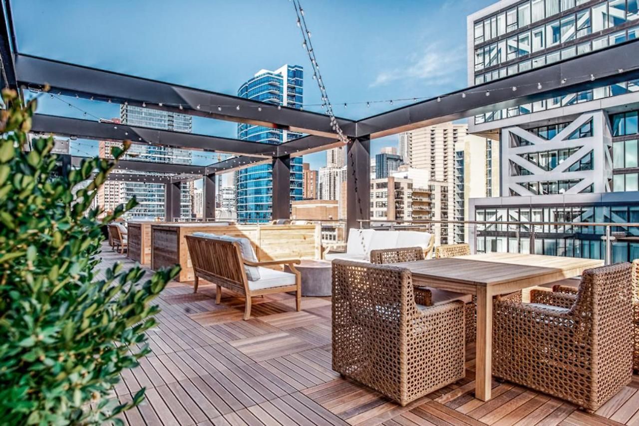 Apartment River N 1br W Gym Rooftop Nr L Parks Chi-321